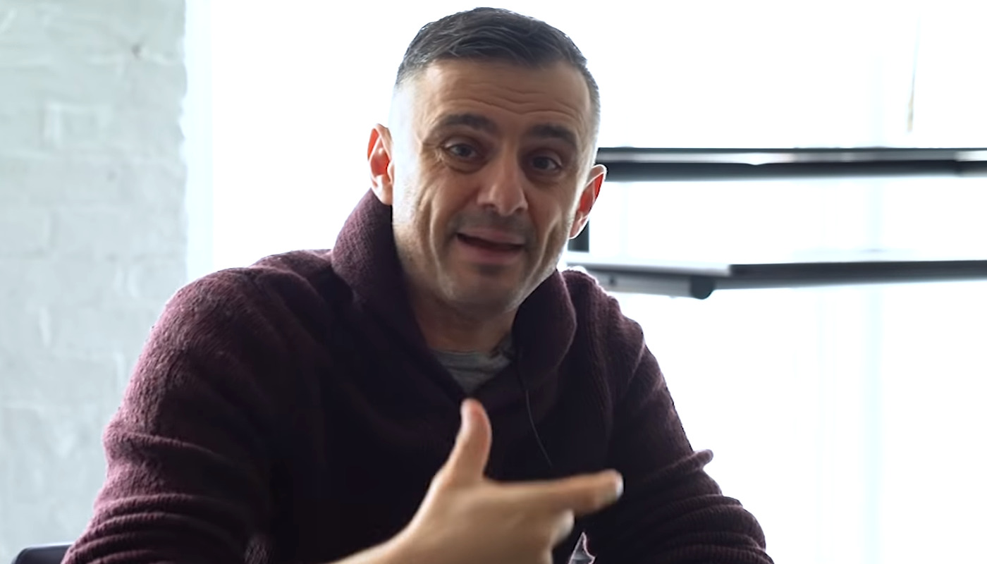 How to Advertise a Small Business | DailyVee 537
